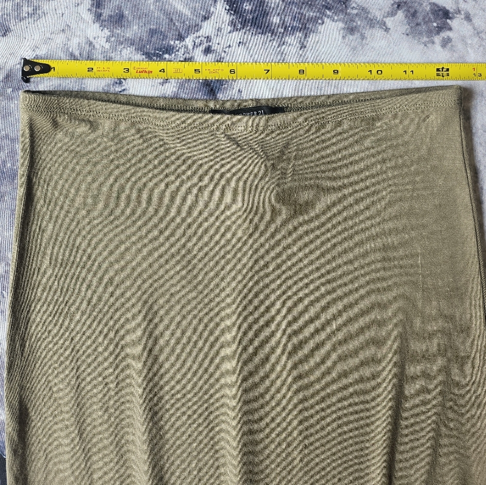 F21 Pencil Skirt - Picture 6 of 10